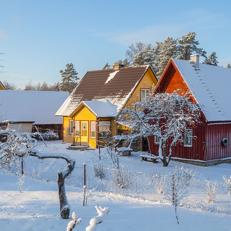 3 Tipps: Wasserschäden bei Frost und Kälte vermeiden (© gettyimages / fotoman-kharkov)