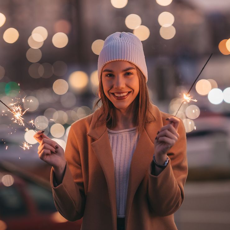Diese 6 Dinge ändern sich 2024 für Versicherte (© Getty Images / Nenad Stojnev)
