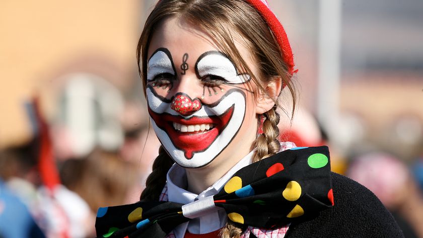 Richtig abgesichert durch den Karneval (© gettyimages / clu)