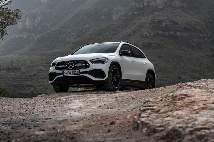 © Mercedes Benz