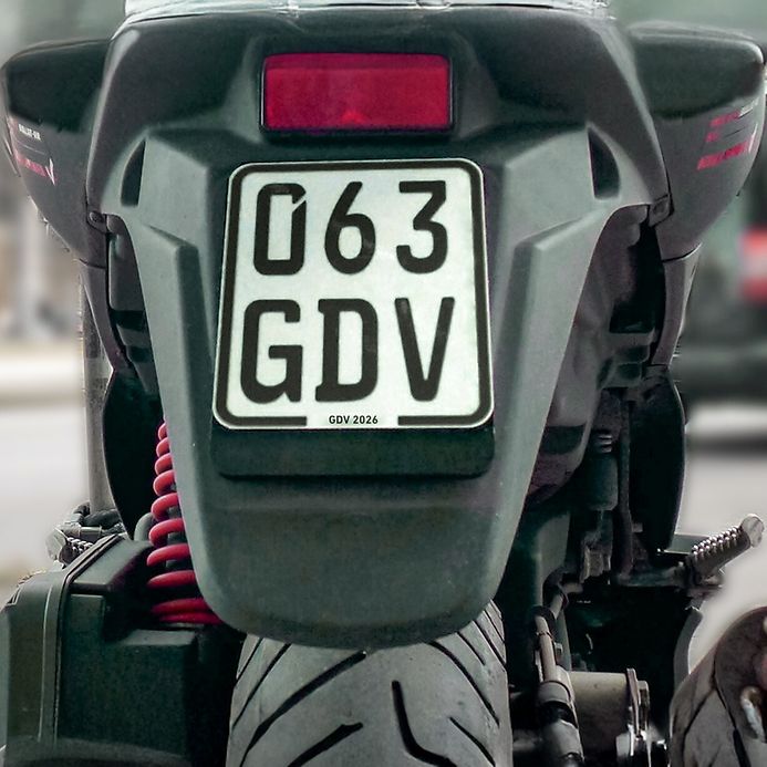 Ein Wunschkennzeichen für Mofas oder E-Scooter ist nicht möglich (© GDV (bearbeitet))